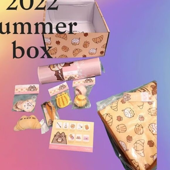 SEALED NIB Pusheen Summer 2022 Cat Box - Picture 1 of 4